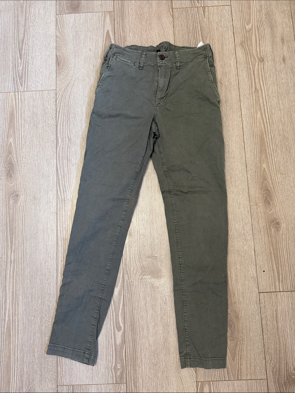 American Eagle Outfitters Men's Olive Slim Straight Jeans